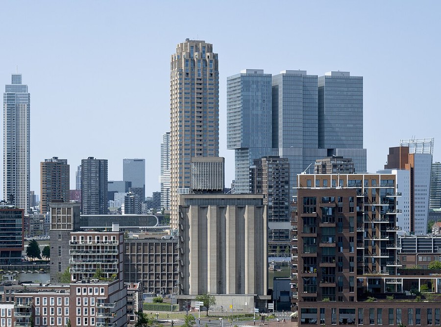 Rotterdamse skyline aan de Maas